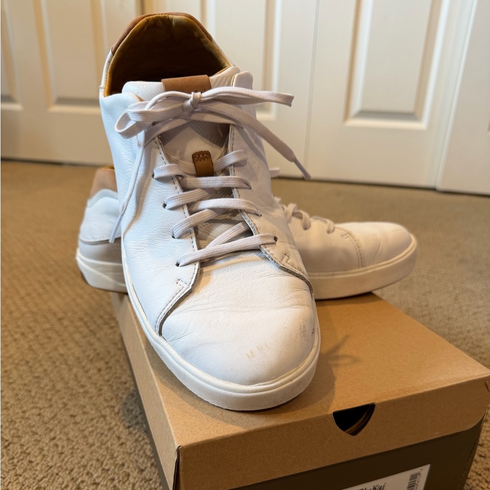 Olukai Lae’AhiLi’Ili Bright white tennis shoes